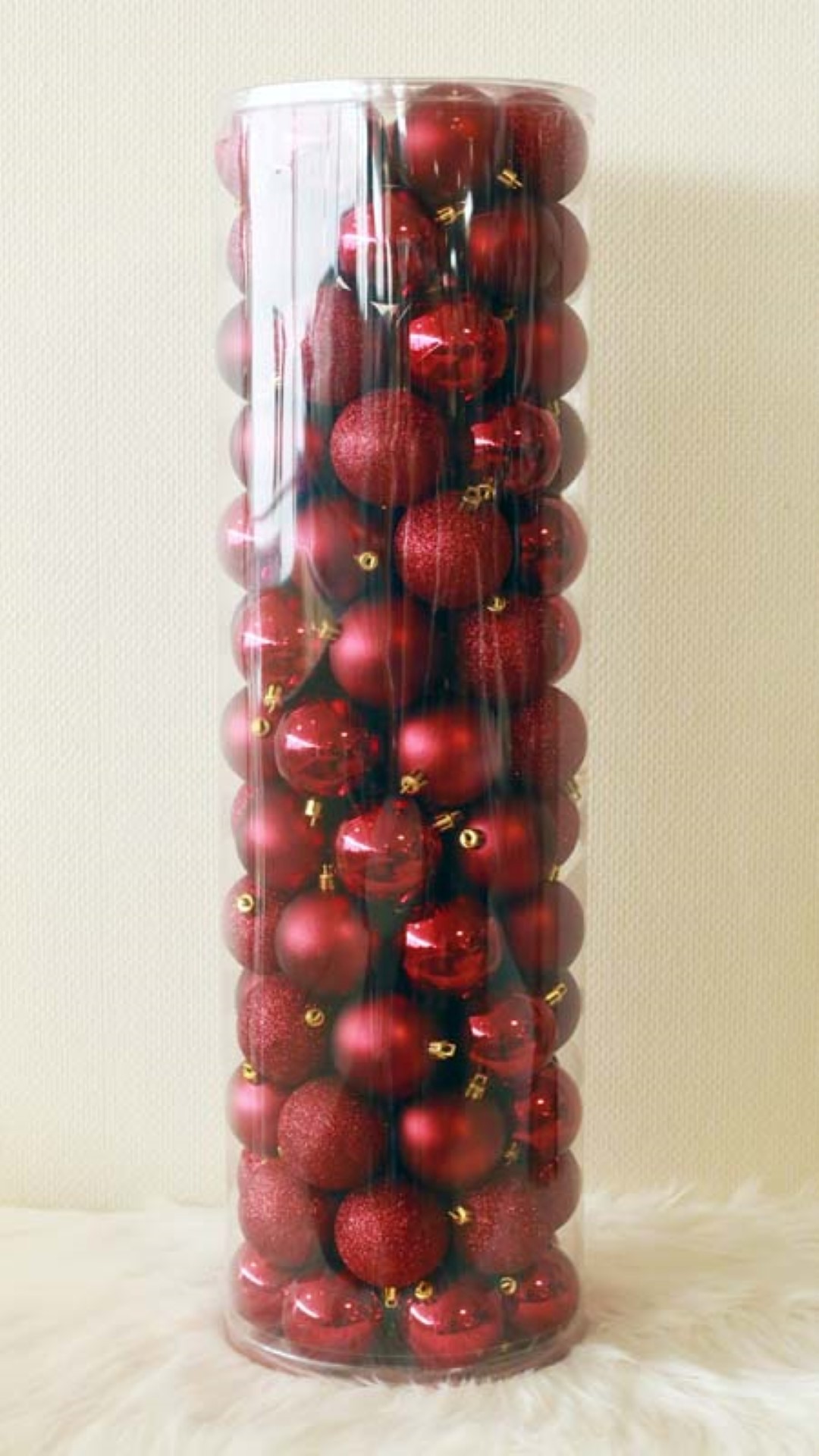 100 Onbreekbare kerstballen in koker diameter 6 cm bordeauxrood classic - Oosterik Home