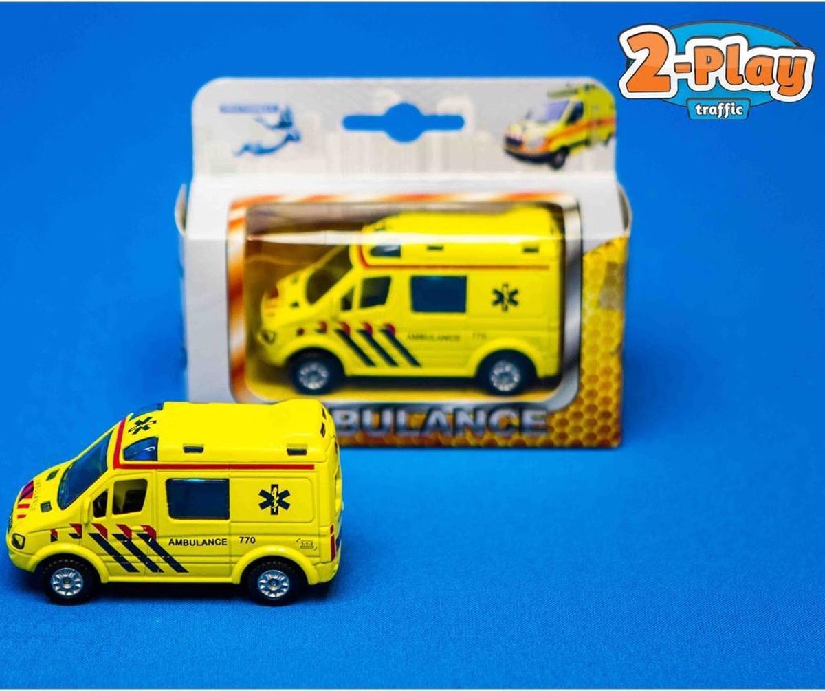 https://www.warentuin.nl/media/catalog/product/S/C/SCAN8713219328491die_cast_ambulance_l8cm_2f69.jpg